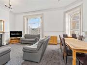 9 Bedroom End Of Terrace House