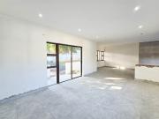 9 Bedroom House in Glenashley