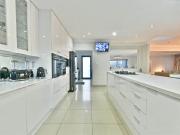 9 Bedroom House in Glenvista