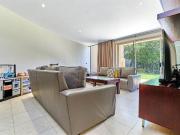 9 Bedroom House in Houghton Estate