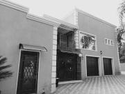 9 Bedroom House in Safari Gardens