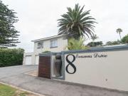 9 Bedroom House in Summerstrand