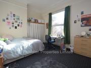 9 Bedroom Houses in Headingley