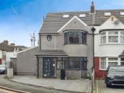 9 bedroom semi detached house for sale in Hagden Lane,...