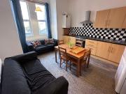 9 bedroom semi detached house to rent