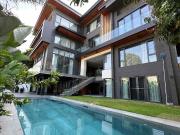 9 BEDROOM VILLA FOR SALE IN AYALA ALABANG