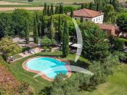 9 Camere Casale Toscana In Vendita A1190TA71376 500m²...