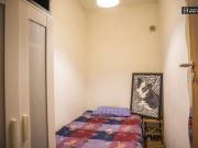 9 camere da letto, Rome Rome 00165 90352210