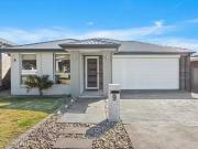 9 Dairyman Place, Calderwood, NSW 2527