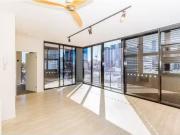 9 Edmondstone Street, SOUTH BRISBANE Apartment for rent...