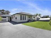 9 Lions Avenue, Lurnea House for rent Listed by Daniel...
