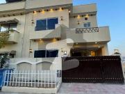 9 Marla Designer House Is Available For Sale In Bahria...