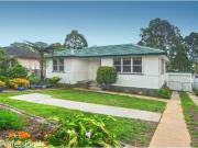 9 Miller Ave, NOWRA House for rent Listed by Serena...