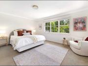 LUXURIOUS PRIVATE FAMILY ESTATE WITH COURT & POOL YET...