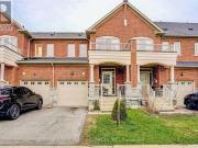 9 Pendulum Circle, Brampton, ON, L6R 3N5 house for lease...