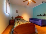 9 quarto, Lisbon Lisbon 2710 683 54281826