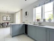 9 Sassoon Drive, London, EN4 0BT, United Kingdom | 5 bed...