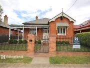 9 Victoria Street, Goulburn House for rent Listed by...