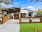 9a Pearl Street, Scarborough QLD 4020 House For Rent