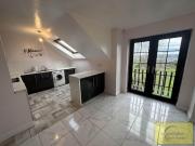 9e Upper Springfield Road, BT12 7QX