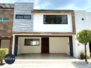 A04 CASA EN RENTA FRACC. RINCONADA SANTA FE SAN ANDRÉS...