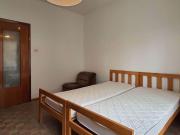 A22/S1 stanza con due letti uniti e balcone, a confine...