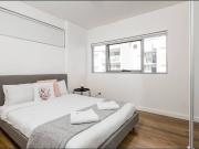 Furnished Modern 2 Bedroom Apartment !