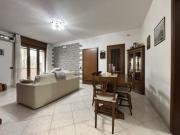 A735. LIMIDI DI SOLIERA. APPARTAMENTO AMPIO CON GARAGE...