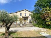 A 10 minutes d'AUBENAS en auto. Tènement immobilie