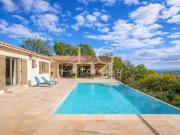 A 10 minutes de CALLIAN Superbe villa avec vue dégagée...