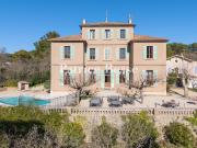 À 15 min de Cassis, dans la campagne marseillaise, une...