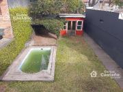 A 3/c de Av. Maipú, Casa en 2 Plantas, 5 Amb. con Fondo,...