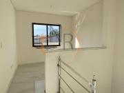 A 400m do Carrefour24hrs, em rua sem saída Triplex com...