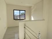 A 400m do Carrefour24hrs, em rua sem saída Triplex com...