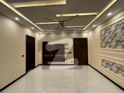 A beautiful 10 mrla house for rent bahria town sector f