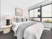 A BEAUTIFUL 1 BEDROOM APARTMENT WITH RESORT STYLE FACILITIES