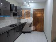 A Beautiful 5 Marla House available in Safari Velly,...