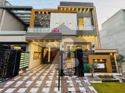 A beautiful 5 marla house for sale in aa block sector d...
