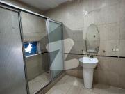 A beautiful 8 marla safari house for rent bahria town...