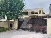 A Beautiful House With Margalla View F 11/3