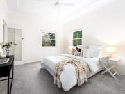 A Beautifully Enhanced Art Deco Apartment In An Ultra...