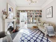 A beautifully presented five bedroom family home on a...