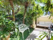 A Boutique Townhome With A Private Courtyard Garden And...