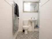 A brilliant studio flat within walking distance of the...
