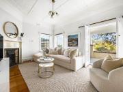 A Californian Classic With Valley Views And A North...