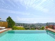 À Cavalaire Sur Mer, Villa 5 Chambres avec Piscine et...