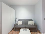 a charming 18m2 studio located on Boulevard Didero,...