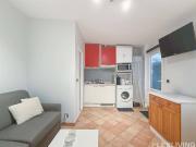 a charming 18m2 studio located on Boulevard Didero,...