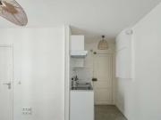 a charming 27m2 one bedroom apartment, located on the...