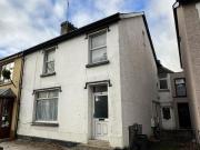 A College Street, Lampeter, 4 Bedroom Town